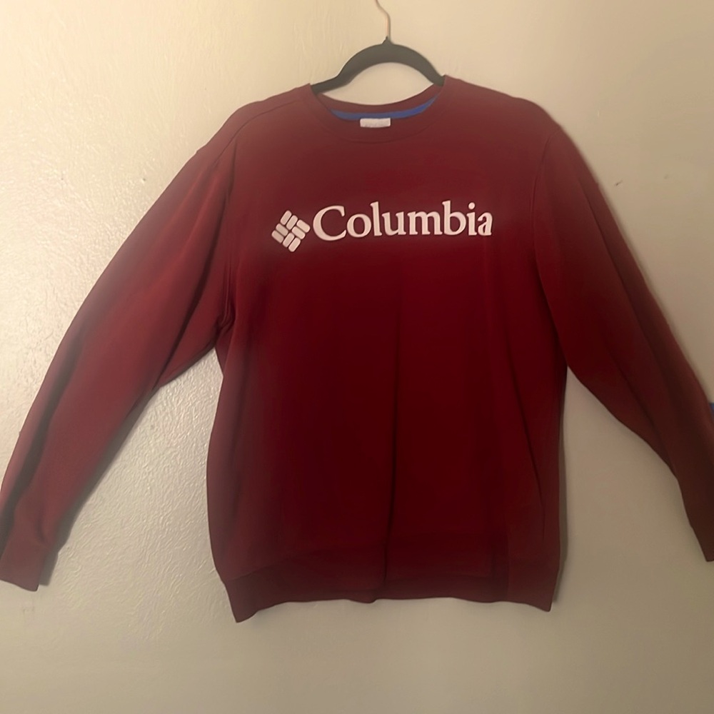 Red Columbia sweatshirt